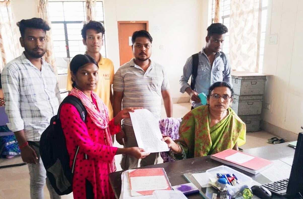 East Singhbhum News : घाटशिला कॉलेज में सीएलसी के नाम पर वसूली का आरोप