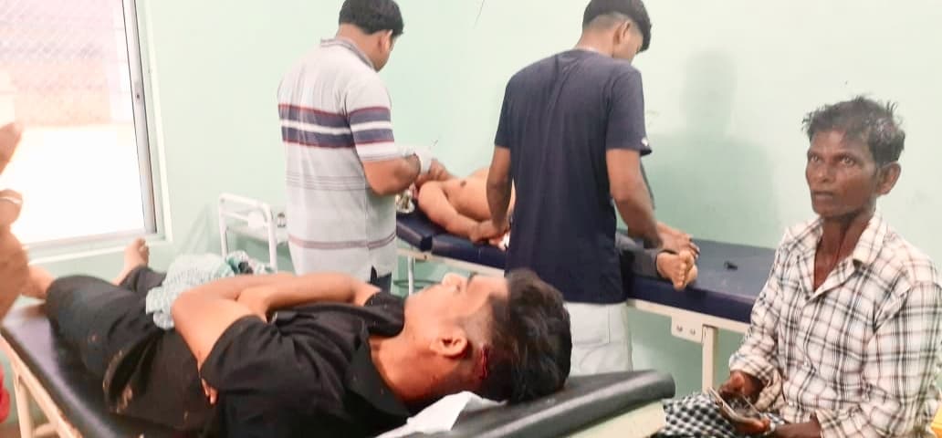 East Singhbhum News : जल निकासी को लेकर खूनी संघर्ष, आधा दर्जन लोग गंभीर