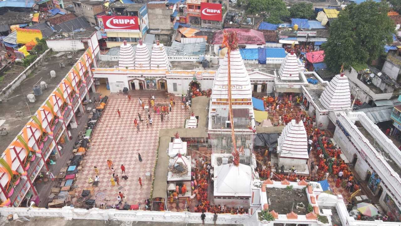 Lead News : कांवरियों की भक्ति से सराबोर है बाबा की नगरी