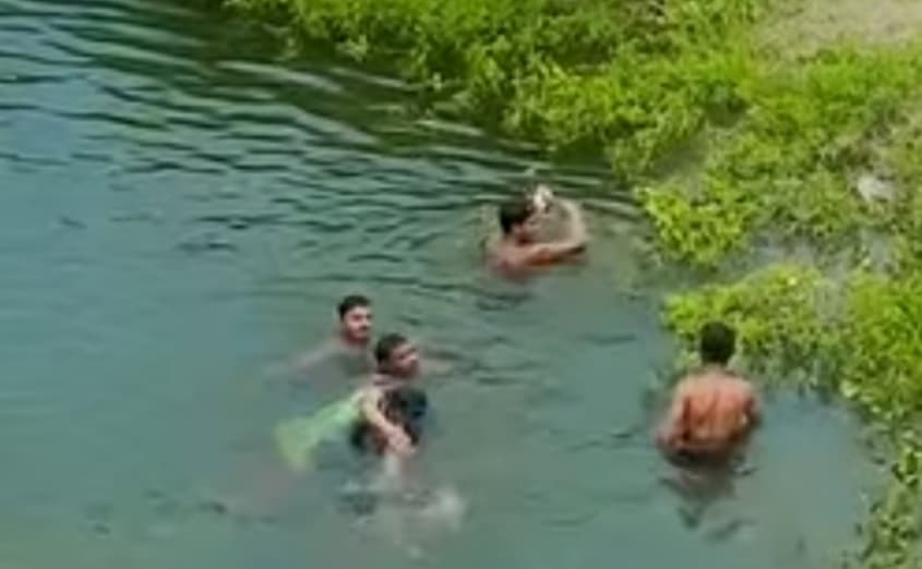 किशोरी ने नदी में लगायी छलांग, मौत