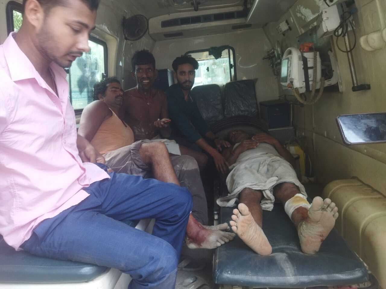 जमीन विवाद में झड़प व फायरिंग में तीन घायल, दो की हालत गंभीर