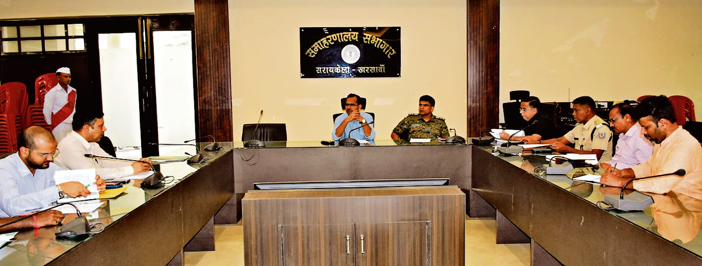 Seraikela Kharsawan News : देसी व कंपोजिट शराब की 53 खुदरा दुकानों को स्वीकृति