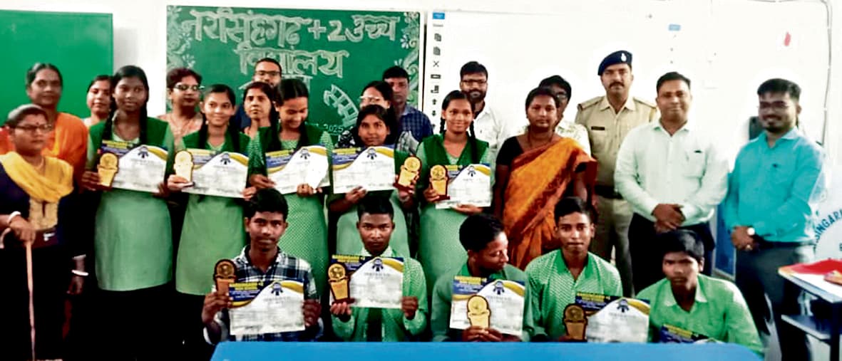 East Singhbhum News : 12वीं के बाद लक्ष्य तय कर पढ़ाई करें विद्यार्थी