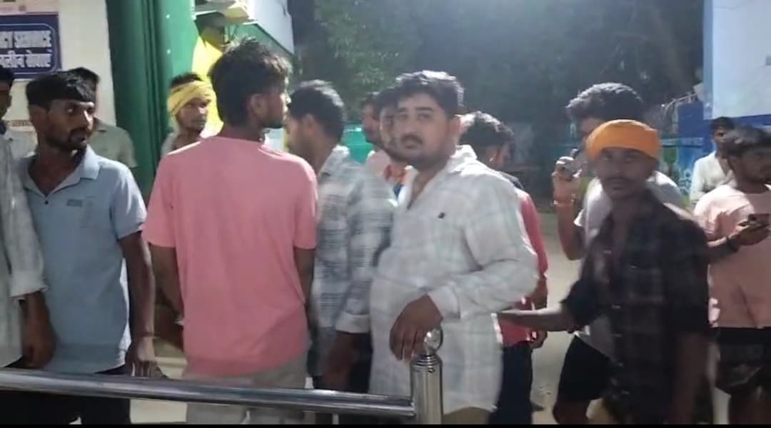 पिता के साथ गाय चराने गये किशोर की तालाब में डूबने से मौत