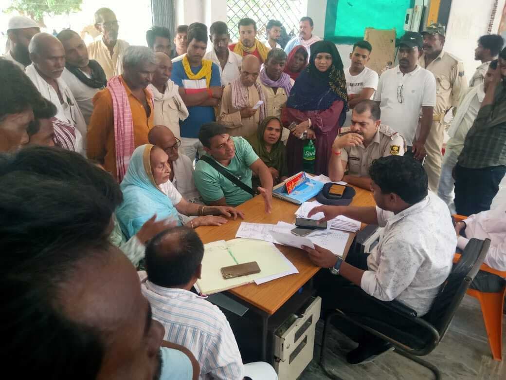 जनता दरबार में 22 मामलों का हुआ निबटारा