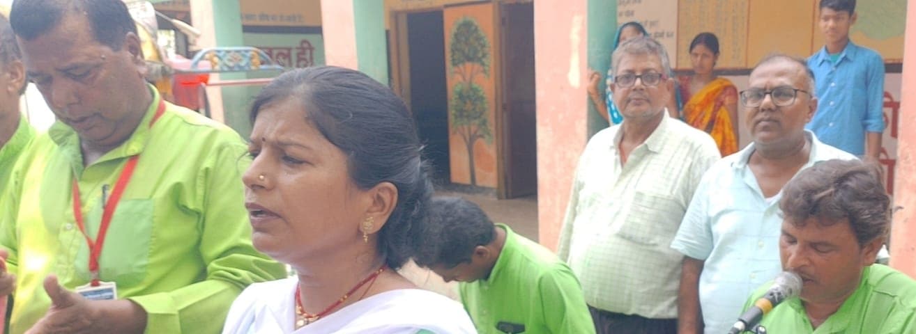 Saran News : रिविलगंज में सफाई अपनाओ, बीमारी भगाओ अभियान का दूसरा चरण शुरू