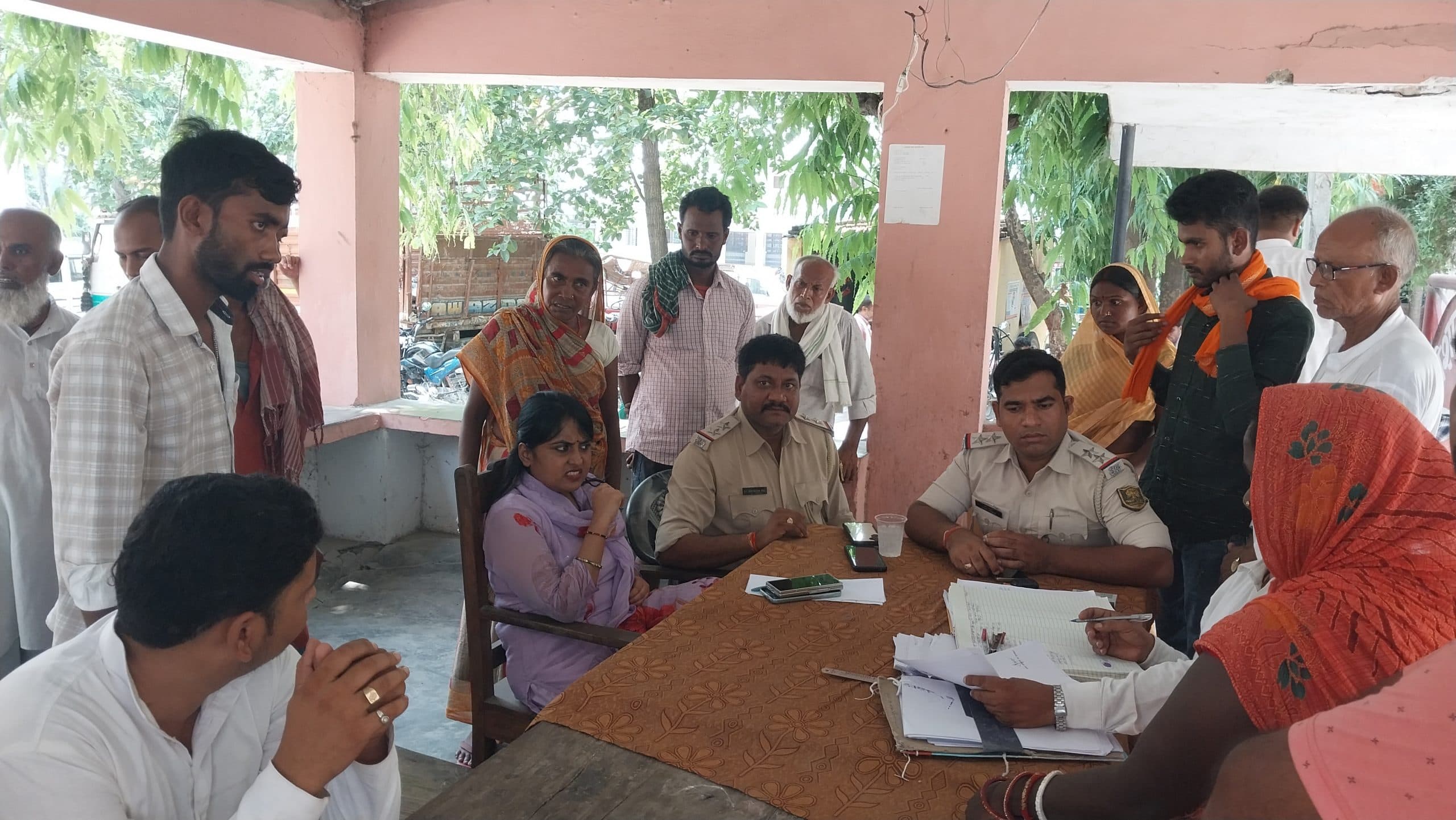 hajipur news. भू-समाधान कैंप में छह मामलों का निपटारा