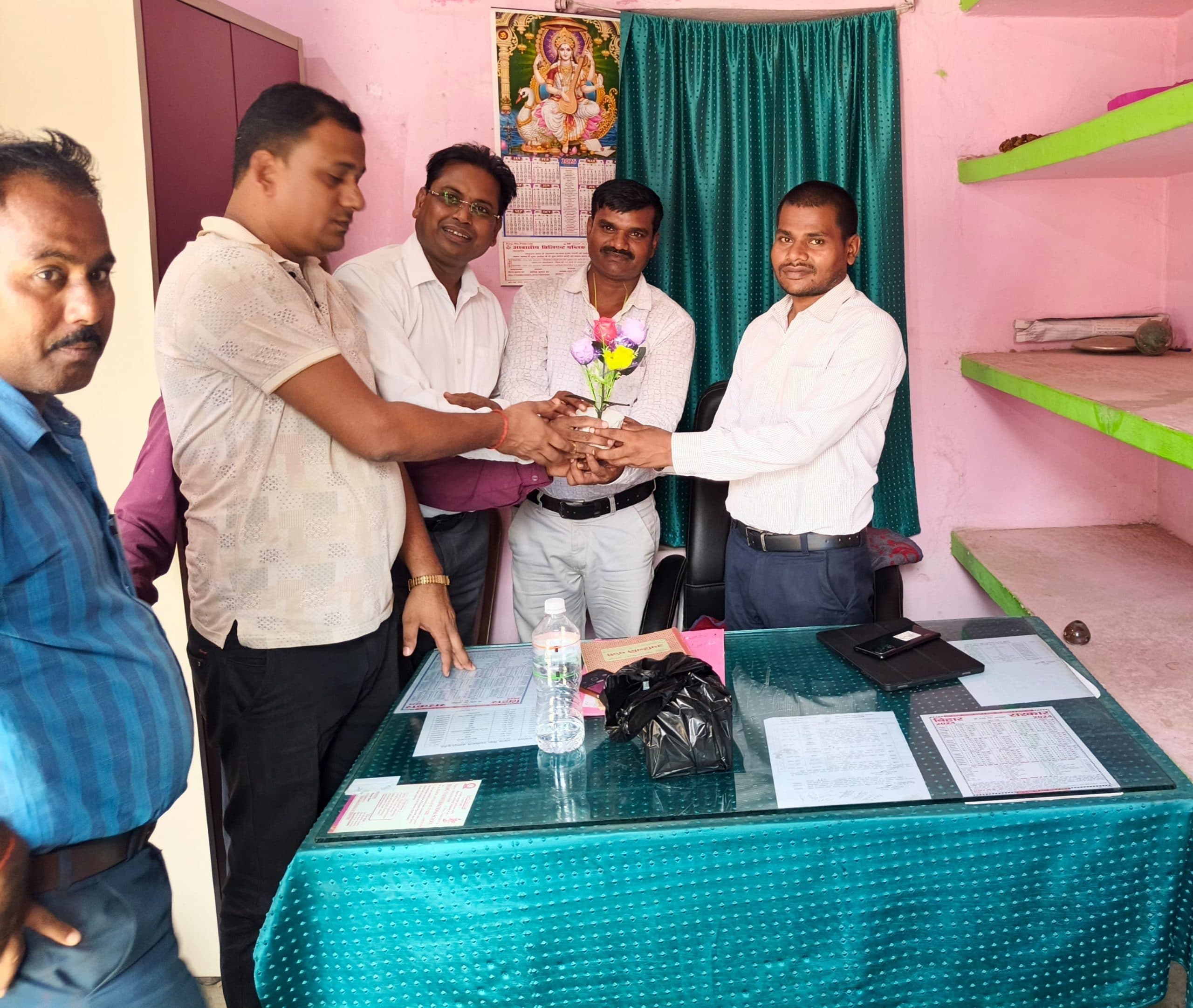 प्रखंड पंचायतीराज पदाधिकारी बने प्रभारी बीईओ