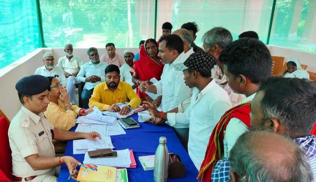 सीओ ने लगाया जनता दरबार, पांच मामलों का निबटारा