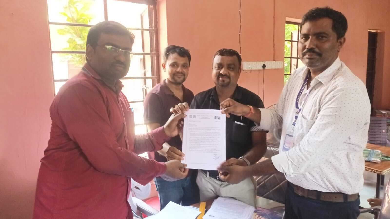 81 प्रधान शिक्षकों के बीच नियुक्ति पत्र का किया वितरण