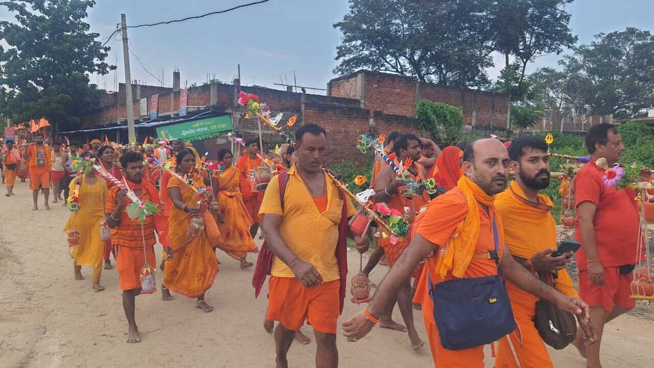 श्रावणी मेला : सावन की दूसरी सोमवारी कल, शिवभक्तों से पथ हुआ केसरियामय