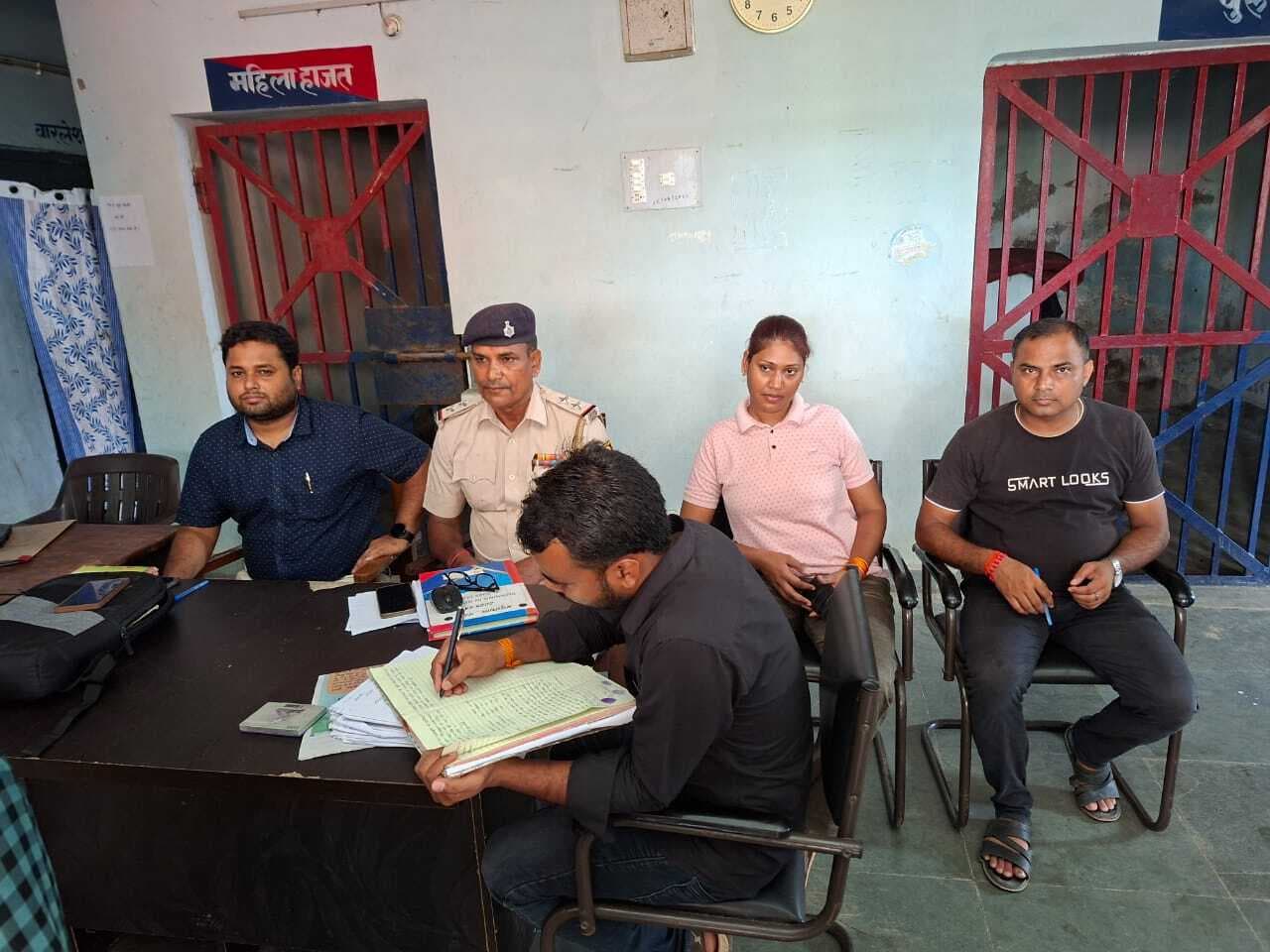 जनता दरबार में भूमि विवाद की हुई सुनवाई