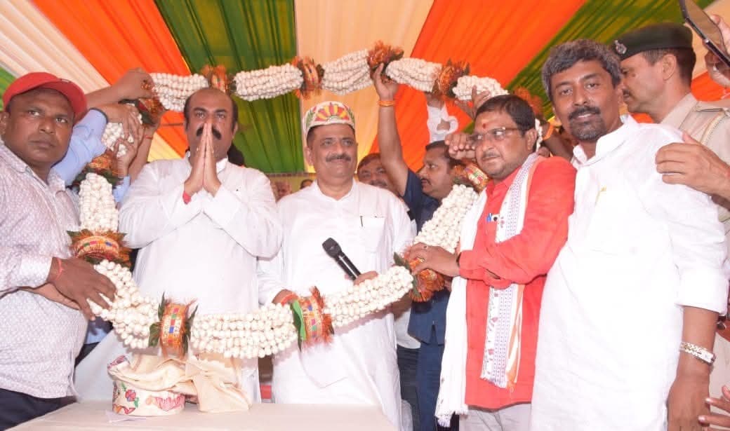 Darbhanga News: यहां के लोगों को अब दूसरे राज्यों में जाकर नौकरी करने की आवश्यकता नहीं - संजय कुमार झा