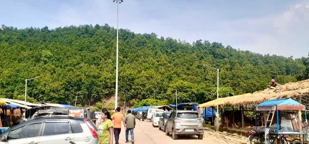 East Singhbhum News : बुरुडीह की अधिकतर स्ट्रीट लाइटें खराब