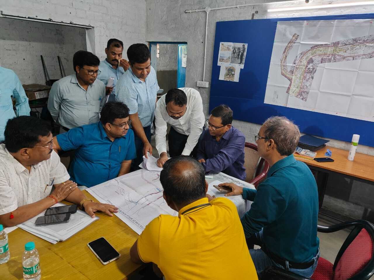 East Singhbhum News : अभियंताओं को टाइम बांड में काम करने का निर्देश