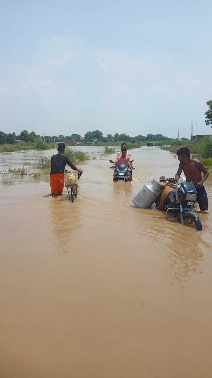 दानापुर में गंगा व पुनपुन नदी खतरे के निशान से ऊपर