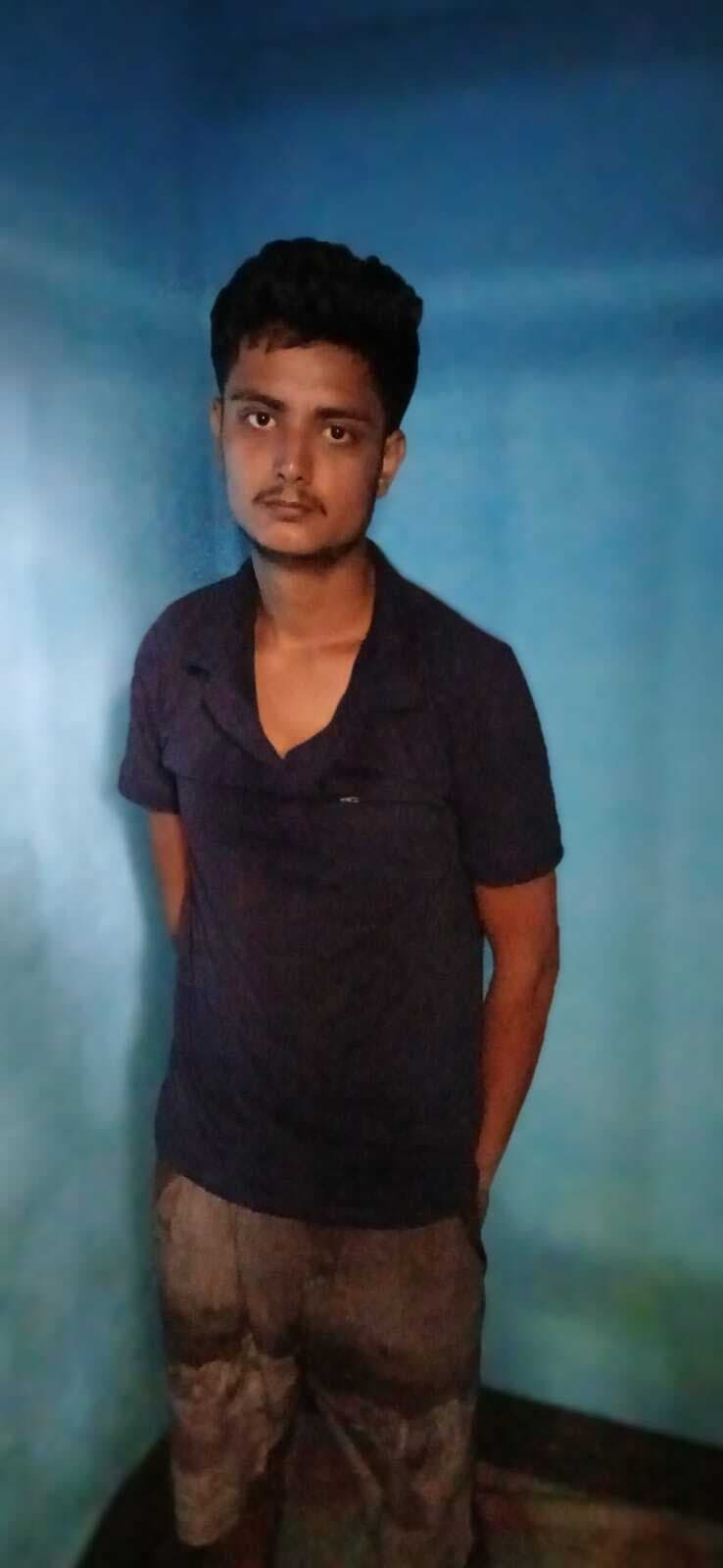 0.98 ग्राम स्मैक के साथ तस्कर गिरफ्तार