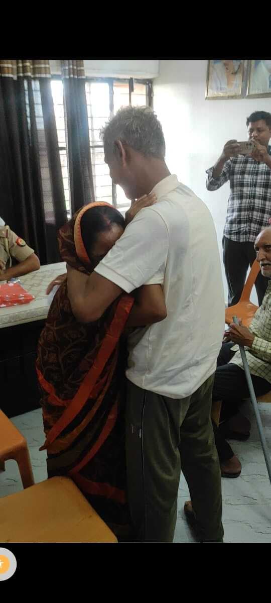 घर से गायब धमनियां के सत्यदेव चौबे 14 साल बाद परिजनों को मिले