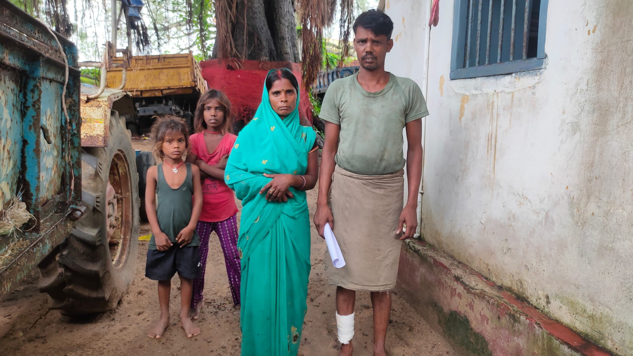 छतहार में दो पक्षों के बीच मारपीट, दो जख्मी