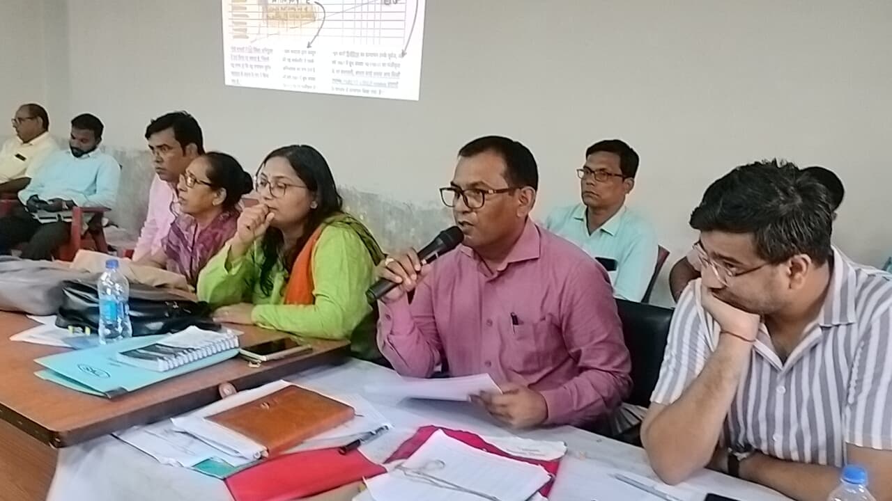 आंबेडकर भवन में मतदाता सूची विशेष संक्षिप्त पुनरीक्षण कार्य पर मंथन