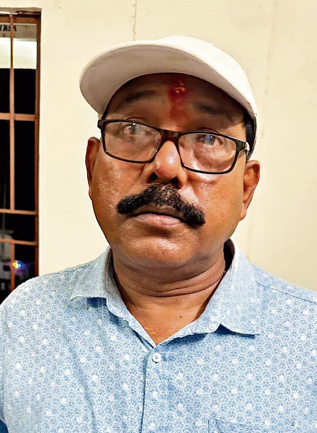 Rourkela News: छात्रा के साथ दुष्कर्म के बाद वीडियाे वायरल करने की धमकी देकर कर रहा था ब्लैकमेल, गिरफ्तार