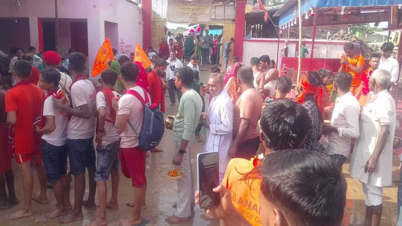 Madhubani : कखन हरब दुख मोर हे भोलानाथ, दुखहि जनम भेल दुखहि...