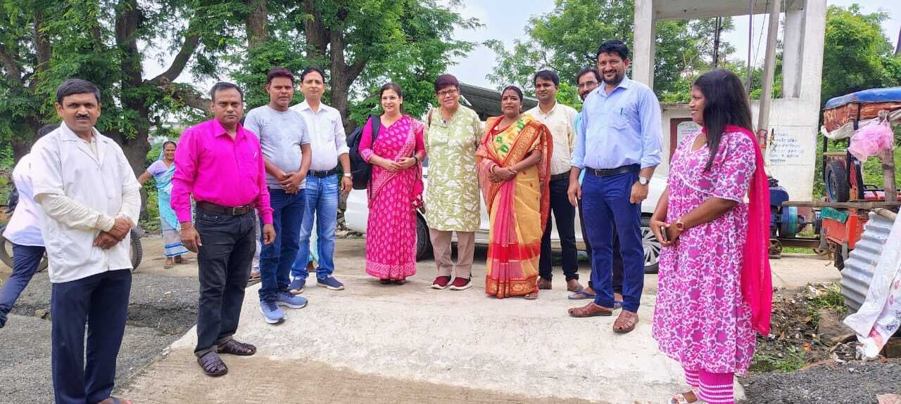 केंद्रीय टीम नेआयुष्मान आरोग्य मंदिर सुविधाओं का लिया जायजा