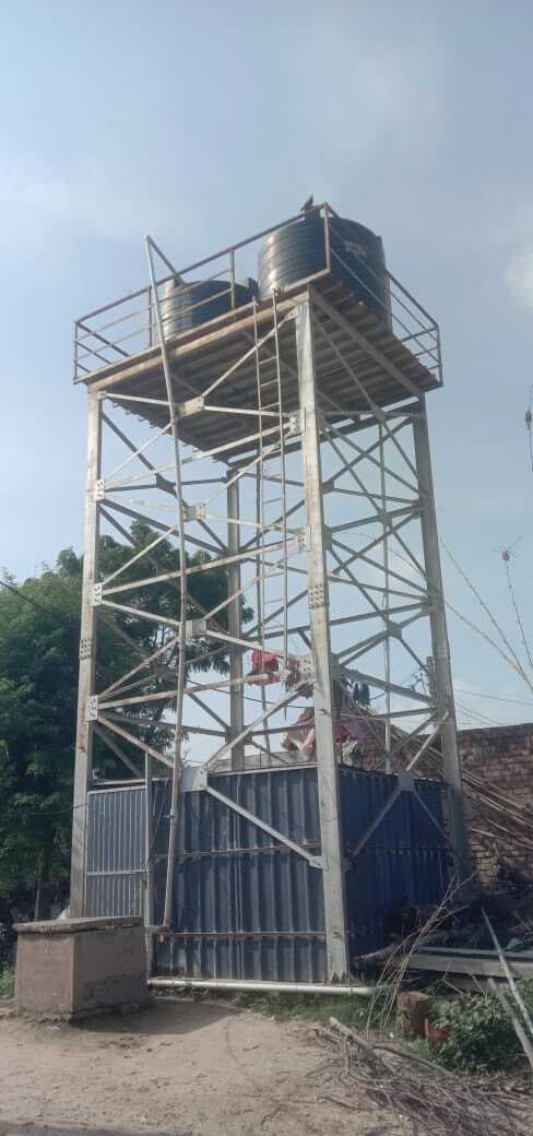 डिड़खिली बाजार के वार्ड सात में टंकी से पानी की सप्लाइ ठप