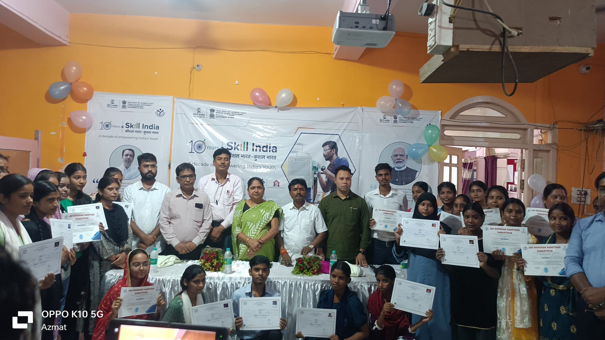 Samastipur News:युवतियां घर की चहारदीवारी से निकल अर्जित करें ज्ञान : अश्वमेघ