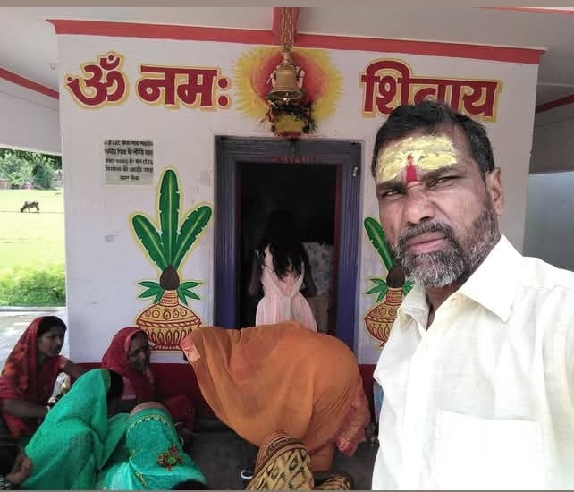 शिवालयों में लगा रहा श्रद्धालुओं का तांता