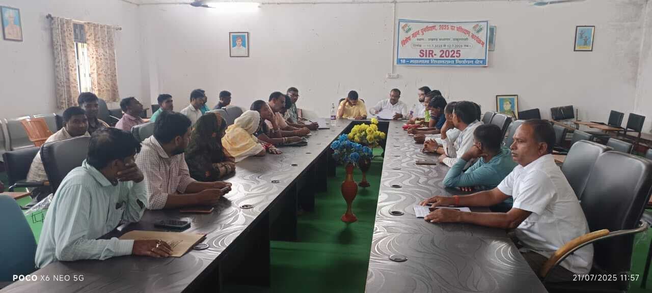 परासी चौक अतिक्रमण मुक्त नहीं होने पर उठे सवाल