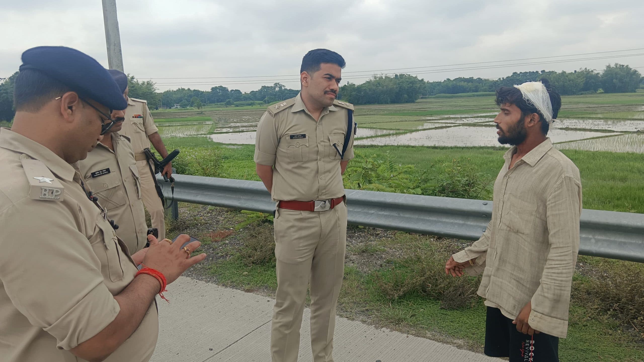 चार साल पुराने लूट के फरार आरोपी गिरफ्तार