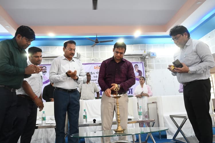 सशक्त पंचायत के लिए महिला जनप्रतिनिधि को नेतृत्व करने की जरूरत : डीसी