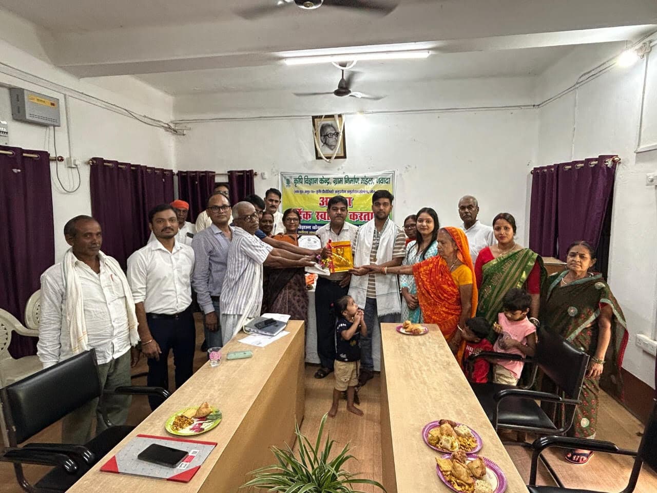 स्वर्ण पदक विजेता अंकित को किया सम्मानित