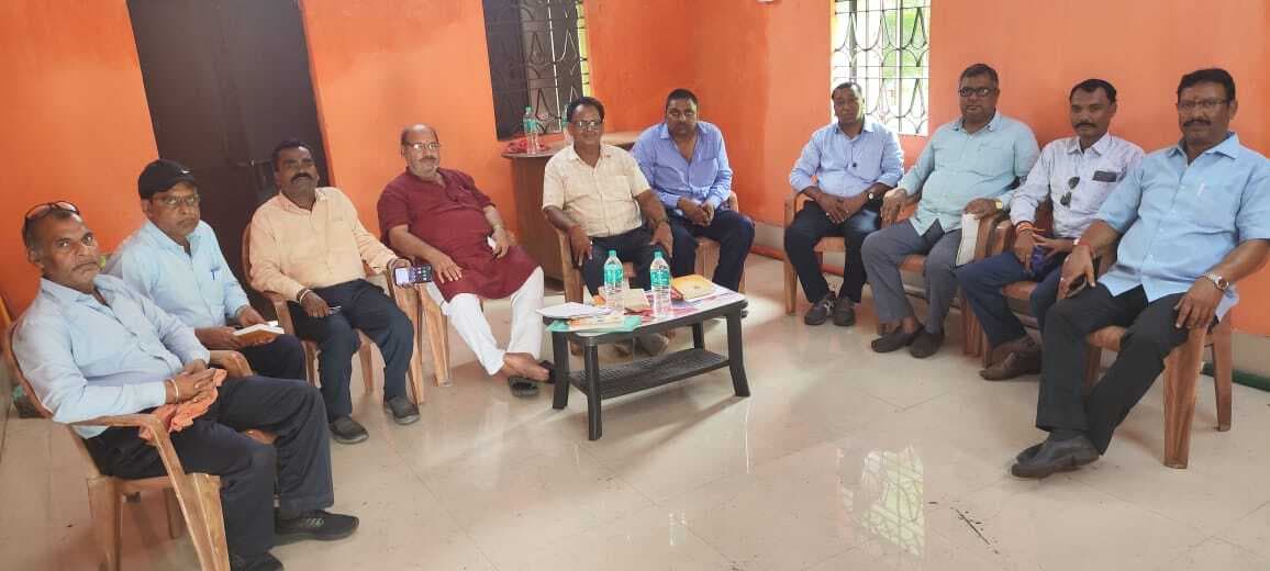 Bokaro News : चरणबद्ध आंदोलन की तैयारी को लेकर बैठक