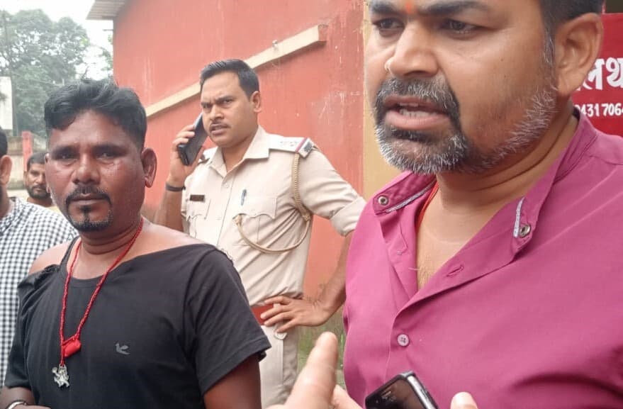 Bokaro News : कंपनी में नियोजन की मांग करने पहुंचे लोगों में मारपीट