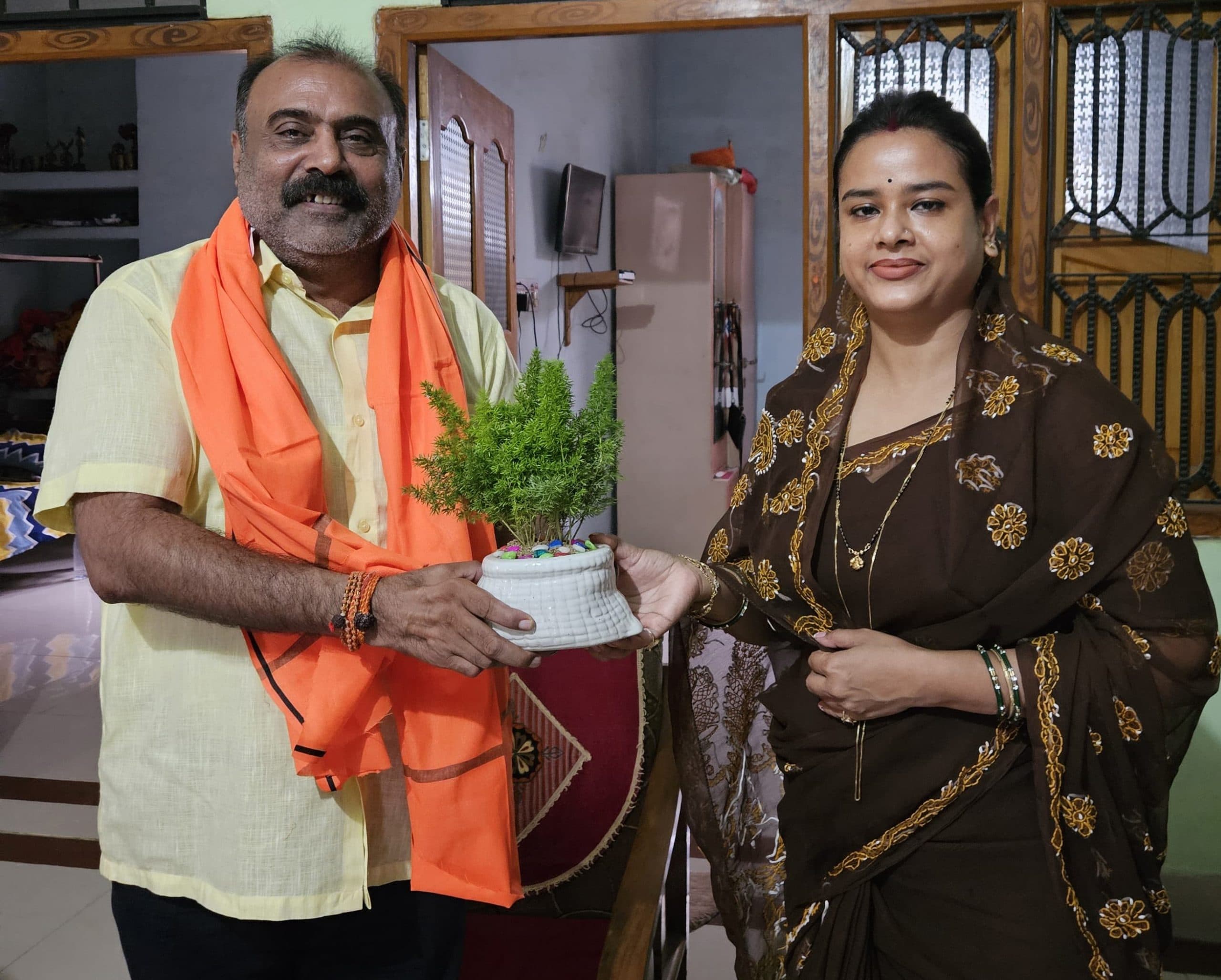 डिप्टी मेयर ने किसान मोर्चा के नव मनोनीत अध्यक्ष को दी बधाई