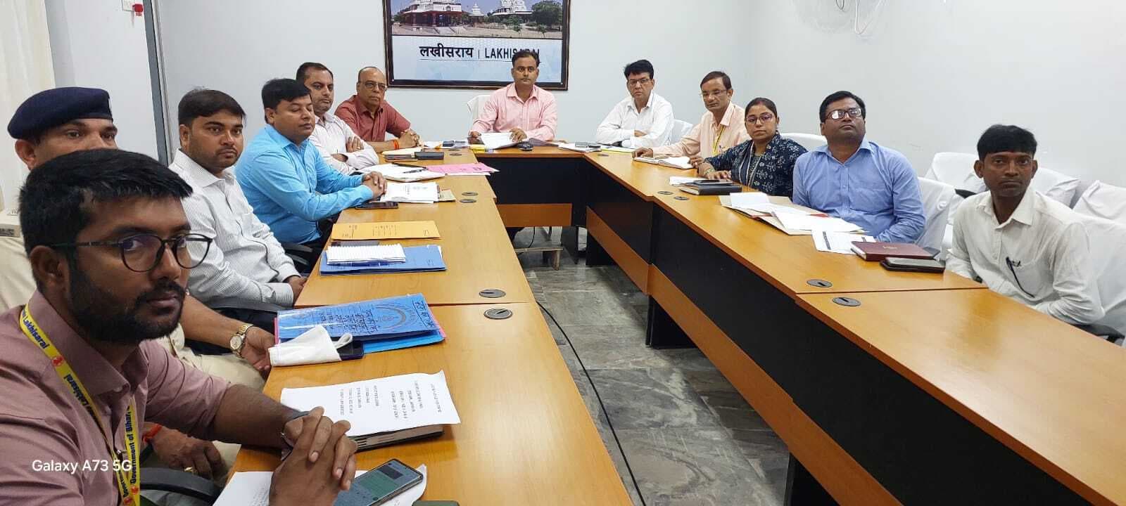 हर हाल में योजनाओं का लाभ जरूरतमंद लोगों तक पहुंचायें