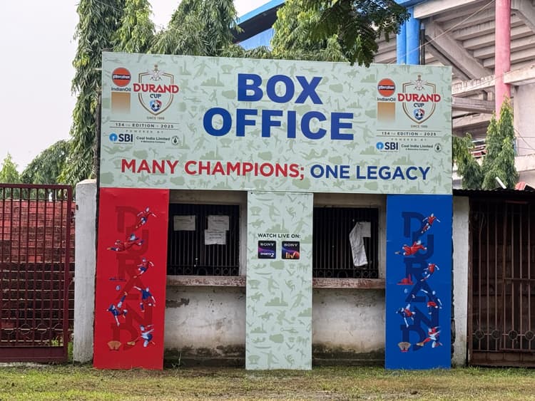 ticket distribution for durand cup at jrd : आज से दर्शकों में बंटेगा डूरंड कप का टिकट