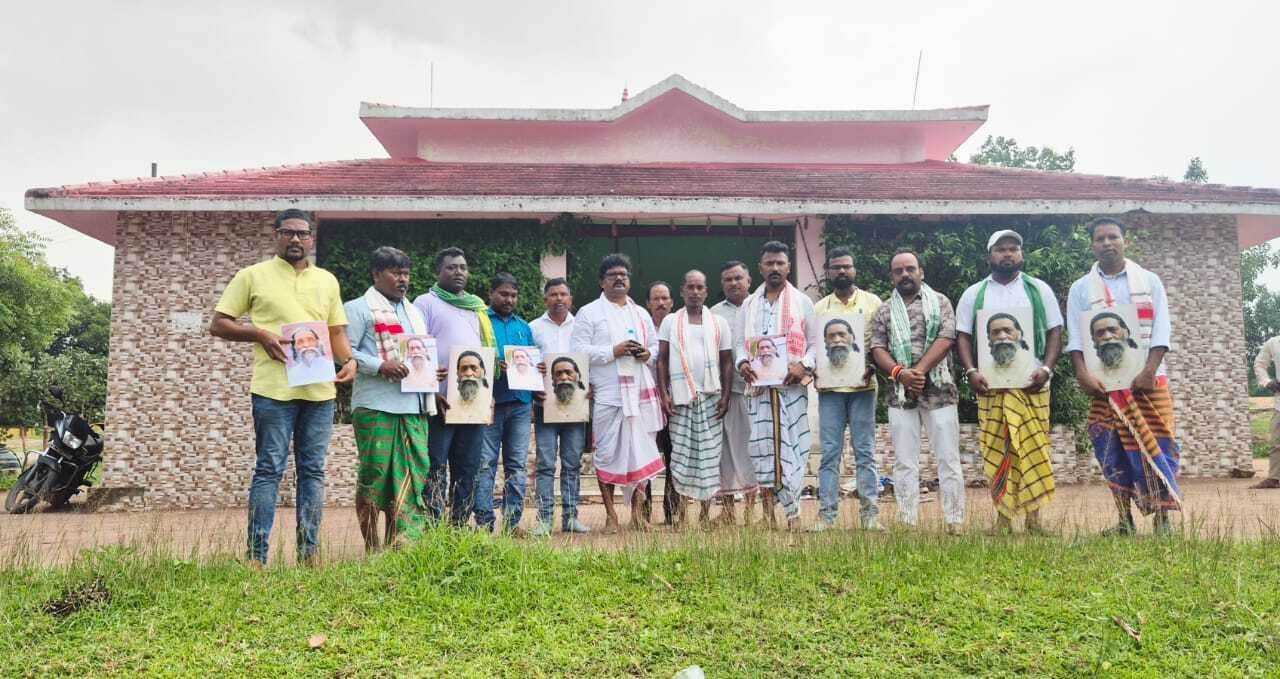 Bokaro News : शिबू सोरेन के स्वस्थ होने को लेकर लुगूबुरु में पूजा