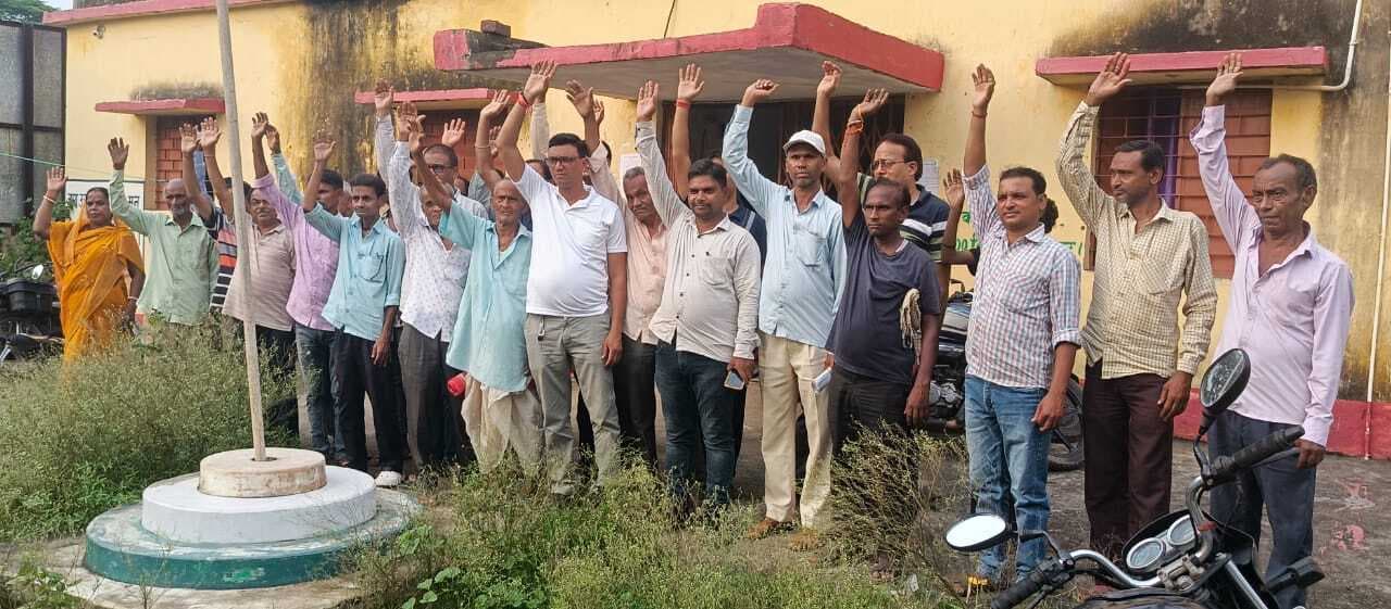 Bokaro News : विस्थापितों ने लिया आंदोलन का निर्णय