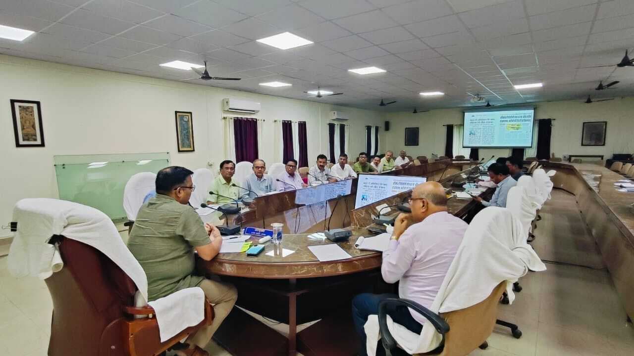 Darbhanga News: अनुमंडलीय अस्पतालों में अब हर महीने मरीजों का होगा चार दिन ऑपरेशन