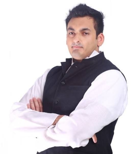 सड़क चौड़ीकरण व पीपा पुल विस्तार की मांग