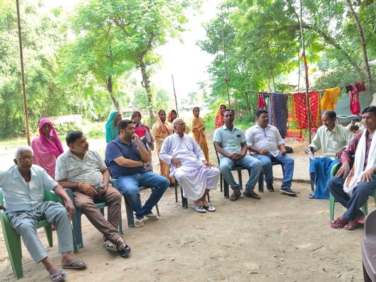 मृतक के परिजनों से मिलकर न्याय का दिलाया भरोसा