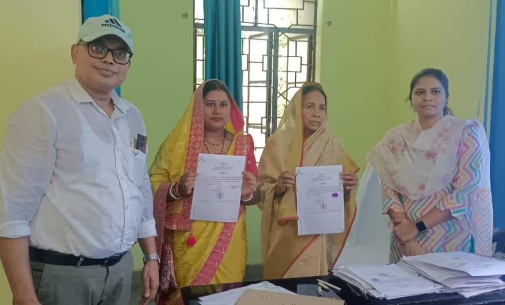 बारसोई नपं के नवनिर्वाचित वार्ड पार्षदों को दिलायी पद व गोपनीयता की शपथ