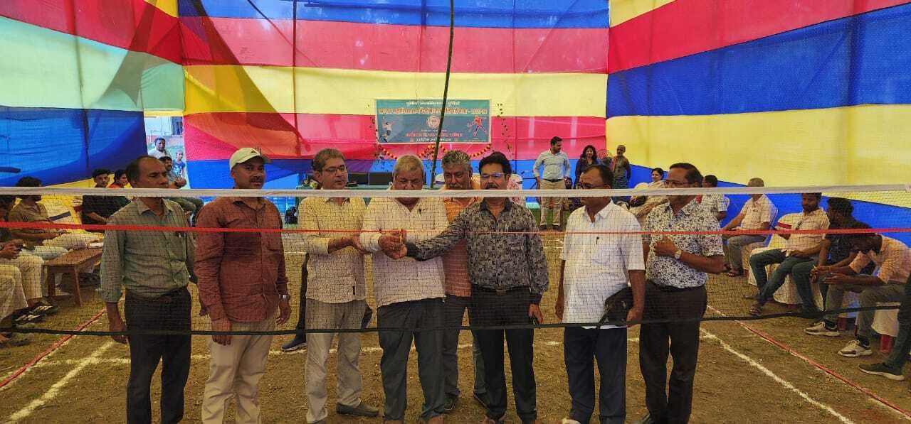 जुगाड़ टेक्नॉलोजी के बीच डीएस कॉलेज में शुरू हुई इंटर कॉलेज बैडमिंटन प्रतियोगिता