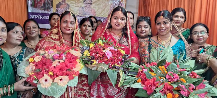 Ranchi News : सखी फूल लोढ़े चलु फुलवरिया...