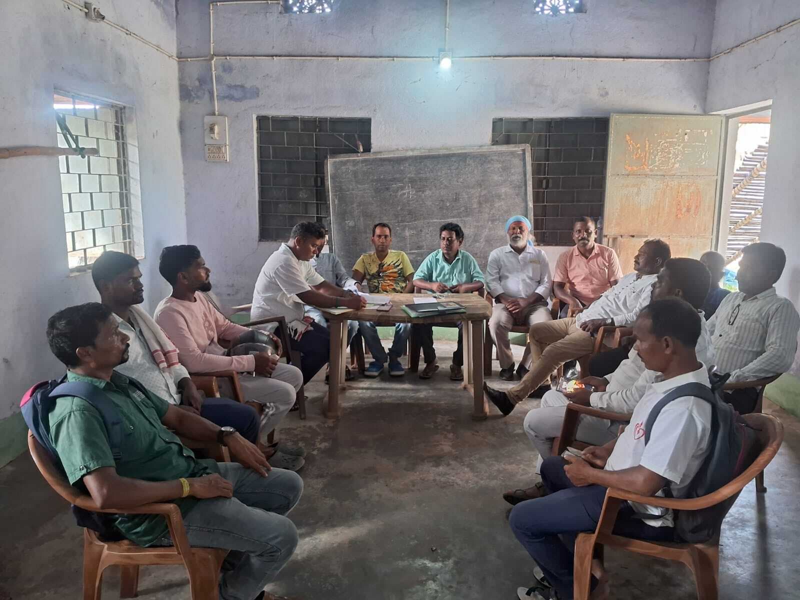 Chaibasa News : सांस्कृतिक गरिमा से आदिवासी दिवस मनाने का संकल्प