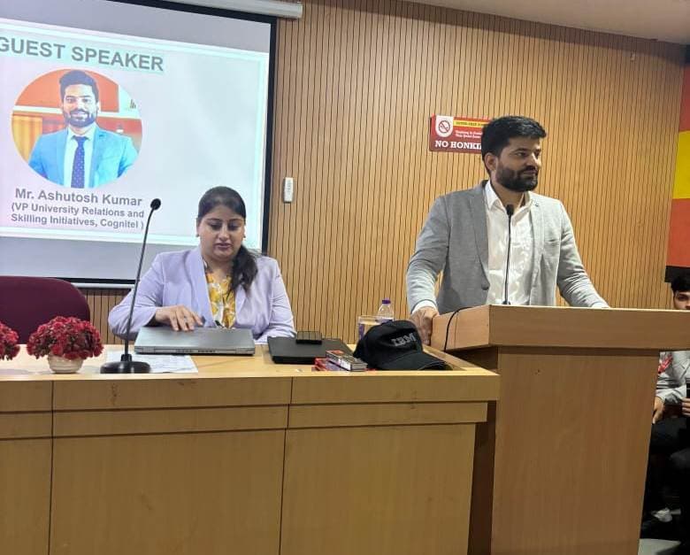 आइबीएम करियर एजुकेशन प्रोग्राम से छात्रों को मिला नया दृष्टिकोण