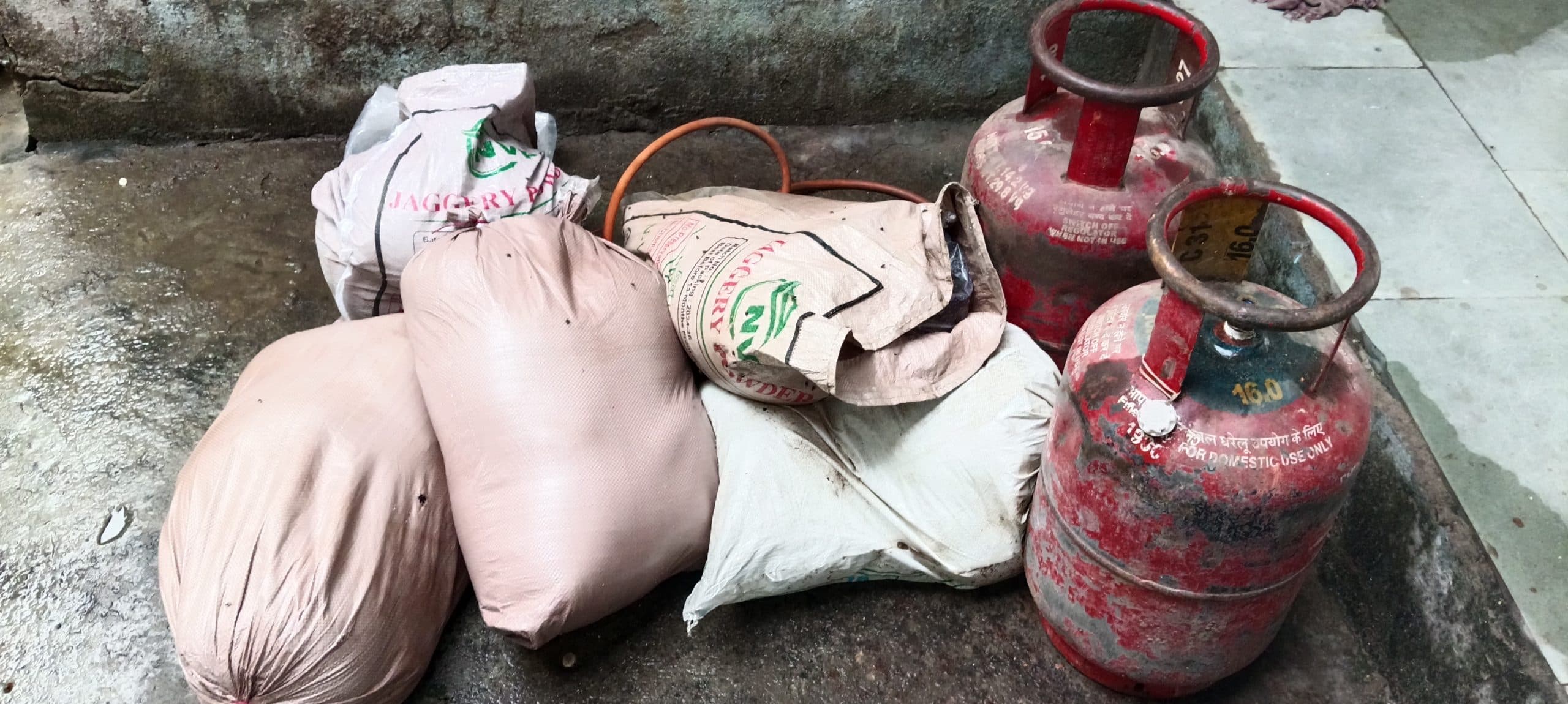 भदेजी टांड़ में शराब भट्ठी ध्वस्त